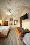 Karagül Otel