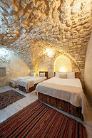 Karagül Otel