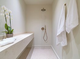 Argostoli Essence Suites