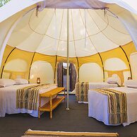 Marine Beach Club & Hotel By Tequendama