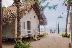 Marine Beach Club & Hotel By Tequendama