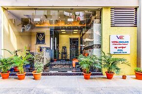 FabHotel Emara Boutique