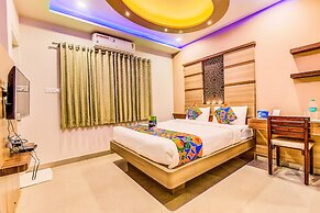 FabHotel Emara Boutique