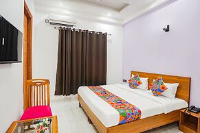 FabHotel Sunrise Noida Sector 56