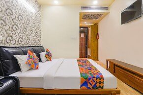 Fabhotel Shree Pushpraj