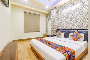 Fabhotel Shree Pushpraj