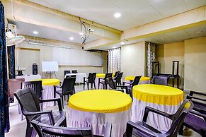 Fabhotel Ramjis Residency