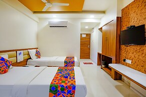 Fabhotel Ramjis Residency