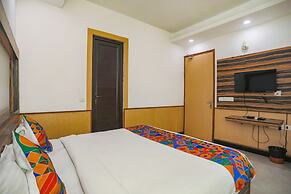 Fabhotel The Horizon