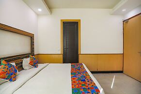 Fabhotel The Horizon