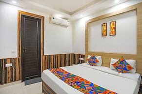 Fabhotel The Horizon