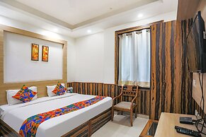 Fabhotel The Horizon