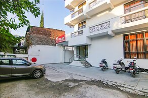 Fabhotel City Palace