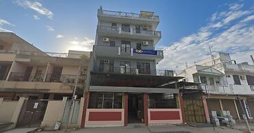 FabHotel Devise Residency New Delhi