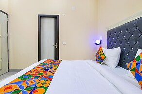 FabHotel Ashok Vihar