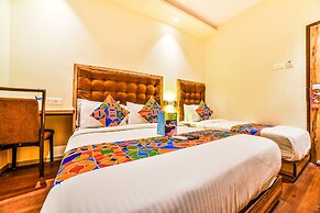 Fabhotel Ascot International II