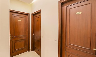 Fabhotel Rr Residency