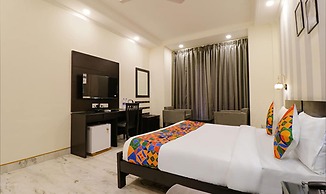 Fabhotel Rr Residency