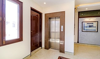 Fabhotel Rr Residency