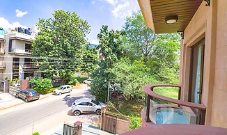 Fabhotel Rr Residency