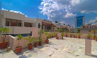 Fabhotel Rr Residency