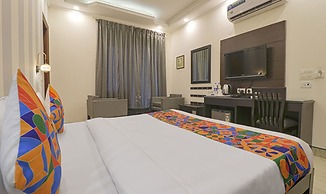 Fabhotel Rr Residency