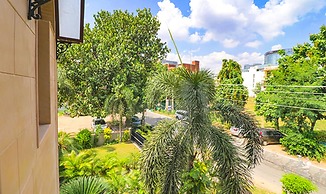 Fabhotel Rr Residency