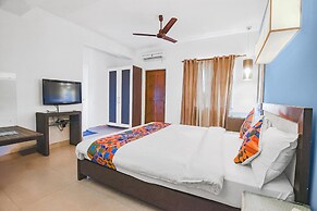 FabExpress Coco Goa Resort With Pool, Arpora
