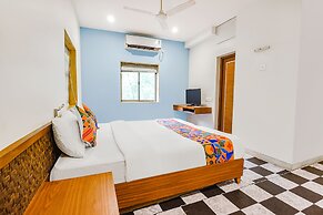 FabExpress Coco Goa Resort With Pool, Arpora