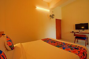 Fabhotel Gr Lake View