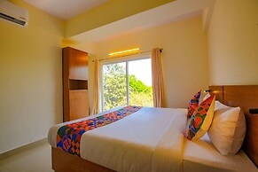 Fabhotel Gr Lake View