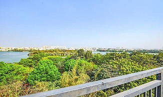 Fabhotel Gr Lake View