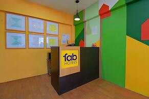Fabhotel Aakiyo