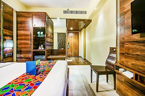 Fabhotel Crawford Inn