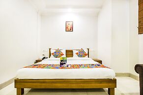 FabHotel Aay Kay