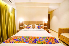 FabHotel Lake View Topsia