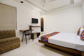 FabHotel Comfortable Stay