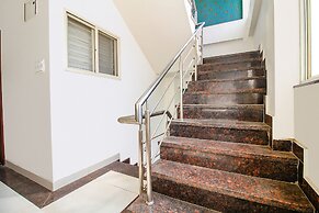 FabHotel Comfortable Stay