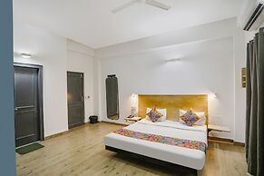 FabHotel F9 Noida Sector 51