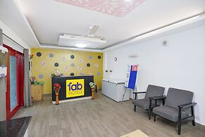 FabHotel F9 Noida Sector 51