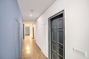 FabHotel F9 Noida Sector 51