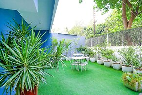 FabHotel F9 Noida Sector 51