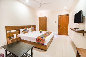 Fabhotel Thejas Paaradise