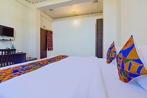 Fabhotel Achrol Palace