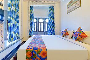 Fabhotel Achrol Palace