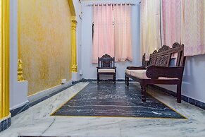 Fabhotel The Castle Homestay I