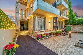 Fabhotel Rivlet