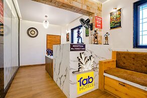 Fabhotel Viva House