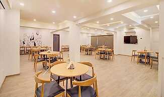 Fabhotel Ashray Residency