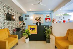 FabHotel Novel Suites